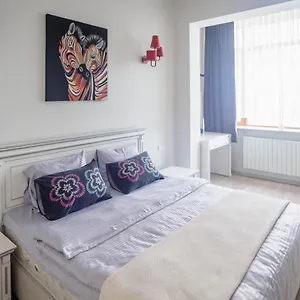 Cozy Studio, Center, Sea View Апартаменты